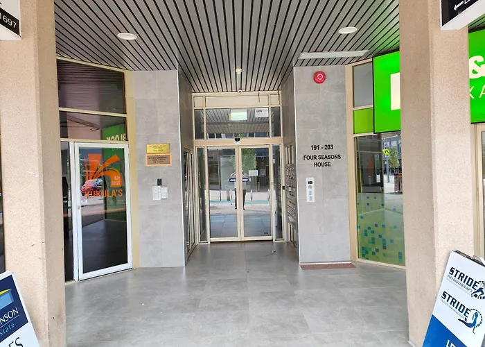 Tuggeranong Short Stay #07C - Sleeps 6